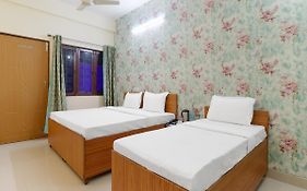 Laxmi Home Stay 3*